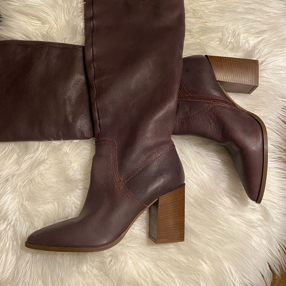 Free People Riley leather tall slouchy boots size 39 or 8.5 in dark purple - Picture 2 of 9